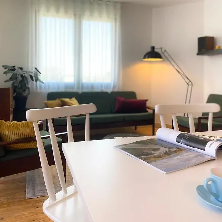 Family Floor - La Couronne - Authentiek Met Veel Lichtinval Ostende