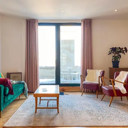 Apartamento Family Floor - La Couronne - Authentiek Met Veel Lichtinval Ostende
