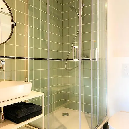 Family Floor - La Couronne - Authentiek Met Veel Lichtinval * Ostenda