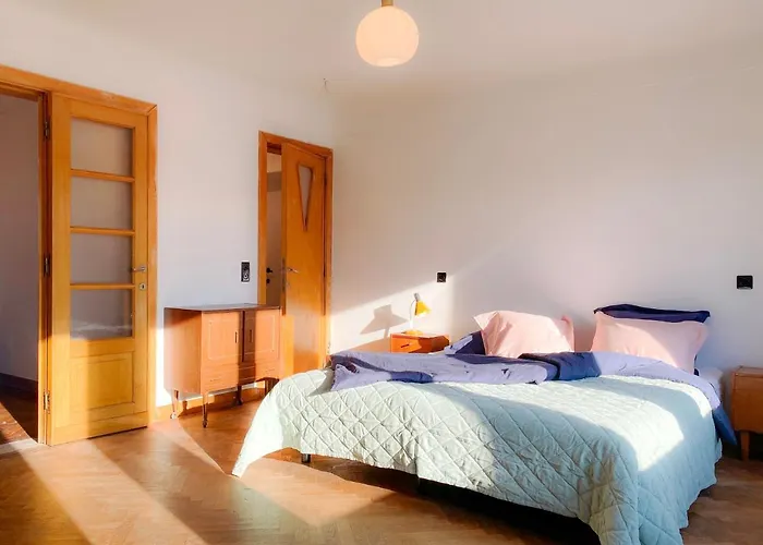 Family Floor - La Couronne - Authentiek Met Veel Lichtinval * Ostend