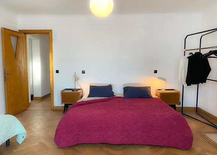 Family Floor - La Couronne - Authentiek Met Veel Lichtinval Apartment *