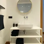 Apartamento Family Floor - La Couronne - Authentiek Met Veel Lichtinval
